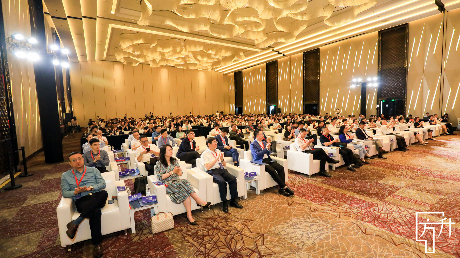 1689583784779073624.jpg 7f15f0a0-90be-4e1d-b88f-99613fe3c665.jpg